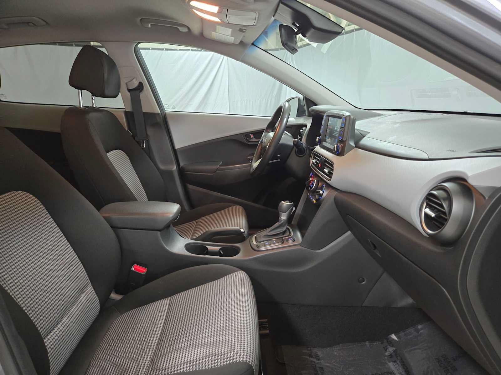 Used 2021 Hyundai Kona SEL w/ Cargo Package AWD/4WD image 11