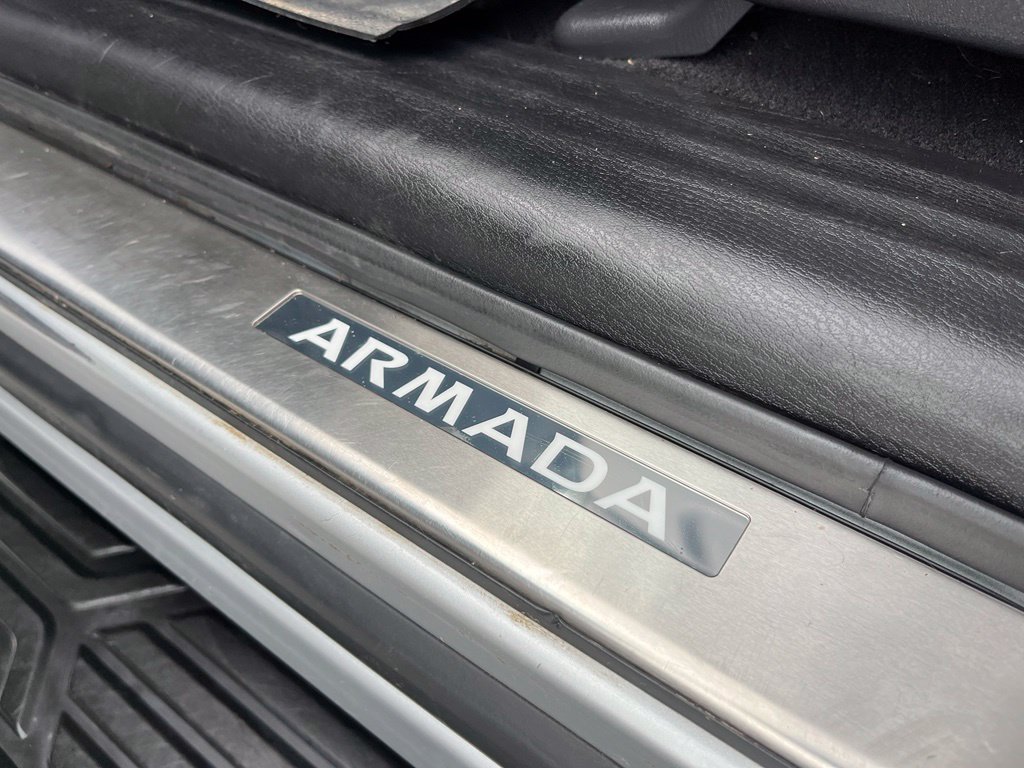 Used 2018 Nissan Armada Platinum w/ Interior Lighting Package AWD/4WD image 18