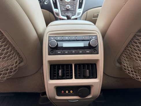 Used 2012 Cadillac SRX Premium image 26