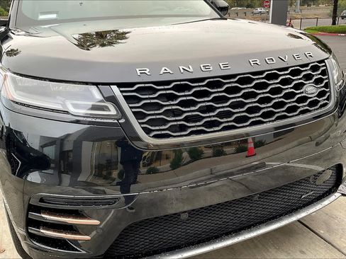 Used 2023 Land Rover Range Rover Velar R-Dynamic S image 34