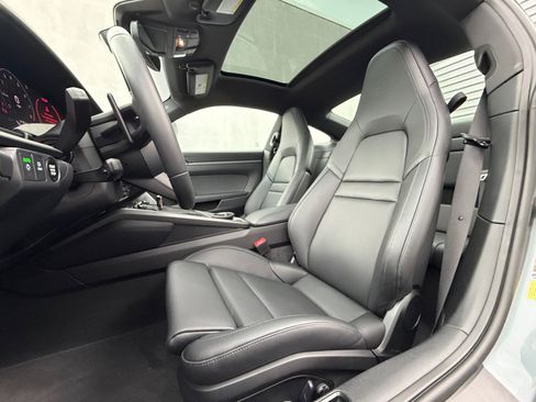 Certified 2026 Porsche 911 Carrera 4S AWD/4WD image 17