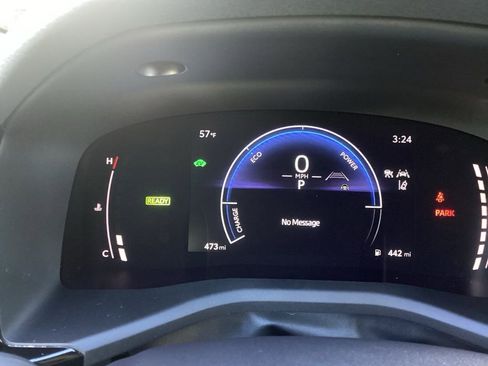 Used 2026 Toyota Camry SE image 11