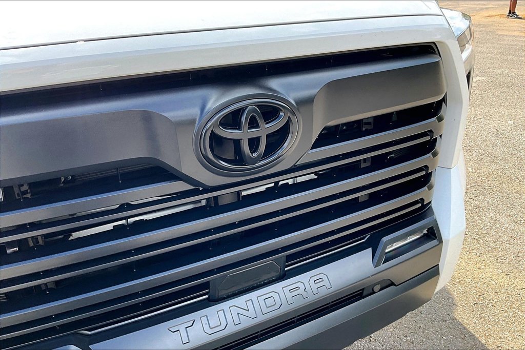 Used 2023 Toyota Tundra SR5 w/ SR5 Convenience Package AWD/4WD image 35
