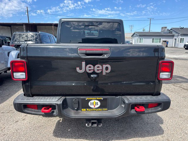 Used 2021 Jeep Gladiator Rubicon AWD/4WD image 6