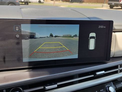 Used 2024 Hyundai Santa Fe SEL FWD image 16