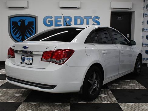 Used 2013 Chevrolet Cruze LT FWD image 4