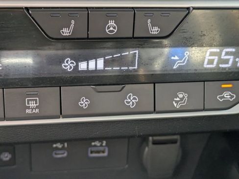 Used 2023 Nissan Altima 2.5 SL FWD image 28