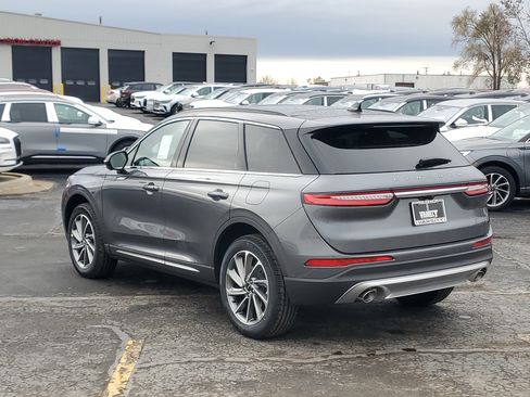 New 2026 Lincoln Corsair Premiere image 3