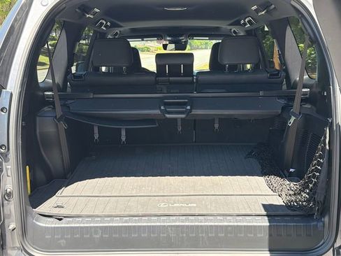 Used 2022 Lexus GX 460 Premium w/ Premium Package AWD/4WD image 20
