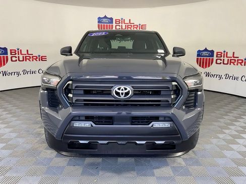 Used 2025 Toyota Tacoma SR5 RWD image 8