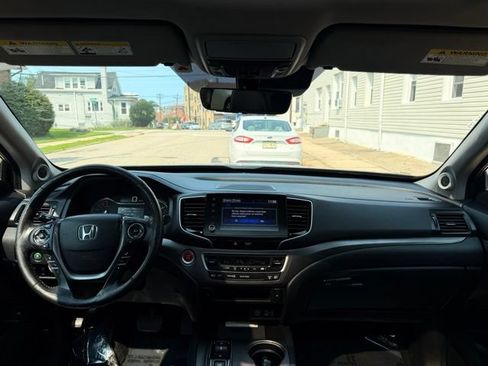 Used 2022 Honda Ridgeline RTL-E image 25