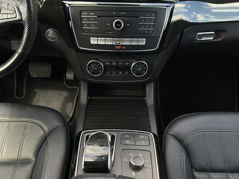 Used 2019 Mercedes-Benz GLS 450 4MATIC image 23