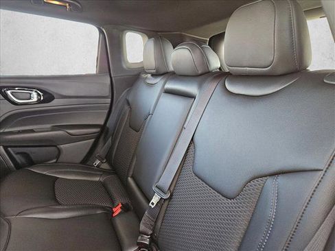New 2026 Jeep Compass Latitude image 15