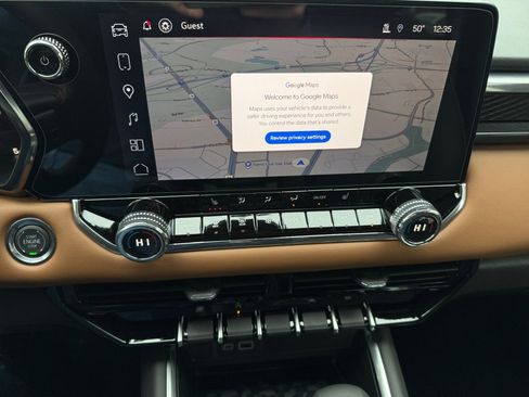 New 2026 GMC Canyon AT4 image 15