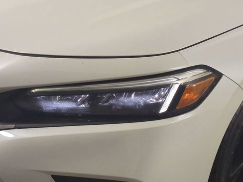 Used 2024 Honda Civic Sport image 10