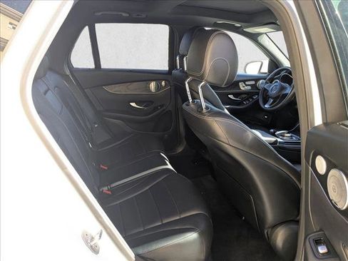 Used 2018 Mercedes-Benz GLC 300 4MATIC image 20