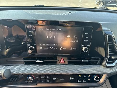 Used 2023 Kia Sportage LX image 21