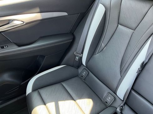 Used 2024 Buick Envision Sport Touring image 41