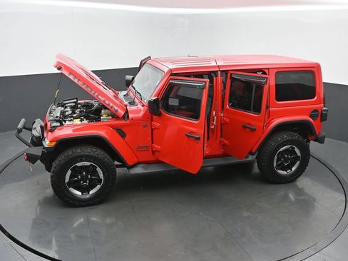 Used 2021 Jeep Wrangler Unlimited Rubicon w/ Cold Weather Group AWD/4WD image 66