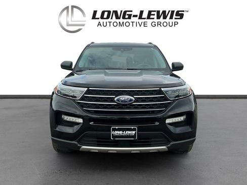 Certified 2023 Ford Explorer XLT w/ Equipment Group 202A RWD image 11