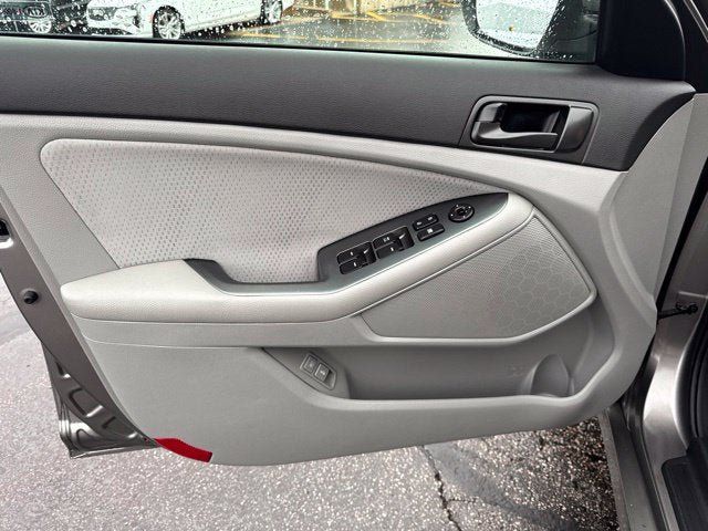 Used 2015 Kia Optima LX w/ LX Convenience Plus Package FWD image 8