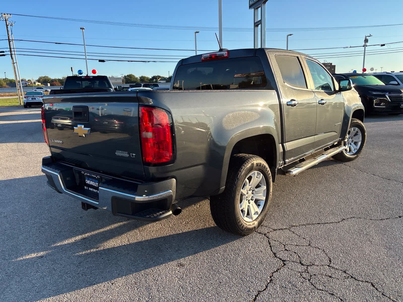Used 2015 Chevrolet Colorado LT w/ Luxury Package RWD image 5