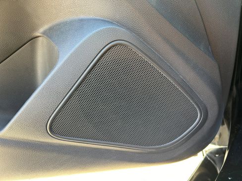 Used 2017 Nissan Maxima SR w/ Midnight Edition image 23