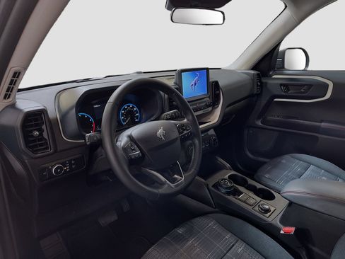 Used 2024 Ford Bronco Sport Heritage w/ Heritage Convenience Package AWD/4WD image 9