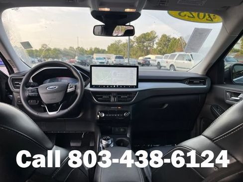 Used 2023 Ford Escape Platinum AWD/4WD image 15