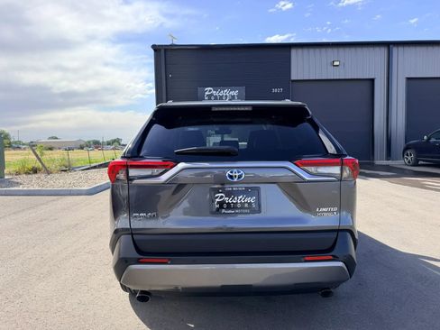 Used 2021 Toyota RAV4 Limited AWD/4WD image 5