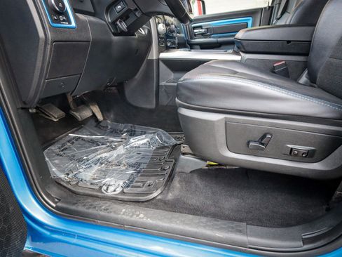 Used 2018 RAM 1500 Sport w/ Hydro Blue Sport Package image 14