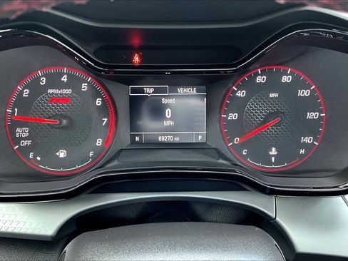 Used 2024 Chevrolet Trax RS image 8