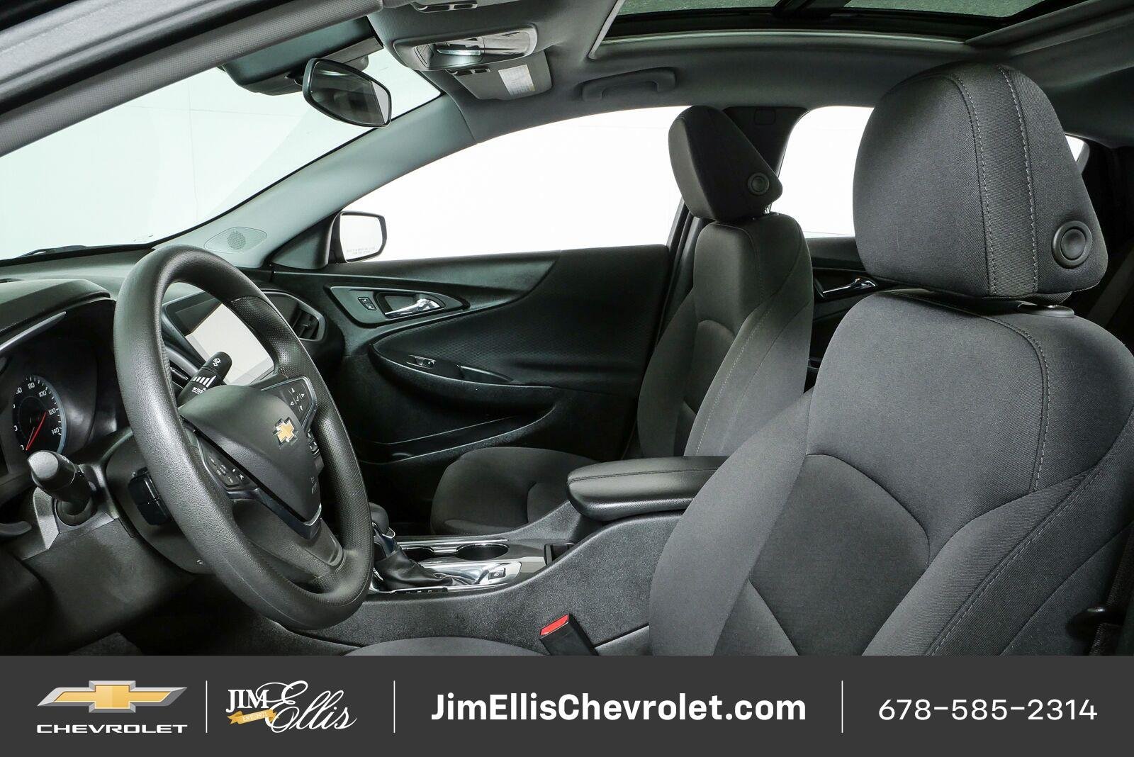 Used 2024 Chevrolet Malibu LT FWD image 5