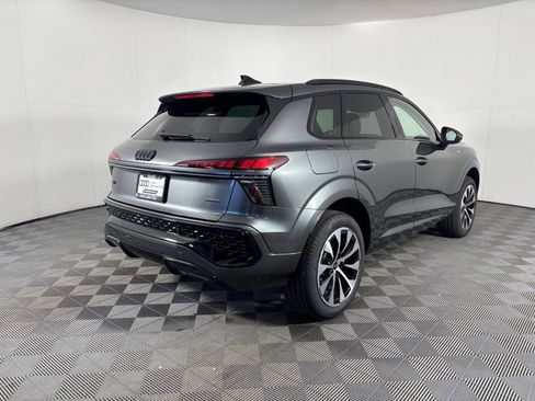 New 2026 Audi Q3 quattro 2.0T AWD/4WD image 8