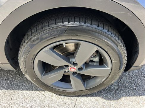 Used 2020 Jaguar E-PACE image 10