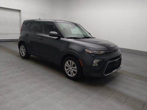 Used 2021 Kia Soul LX FWD image 11