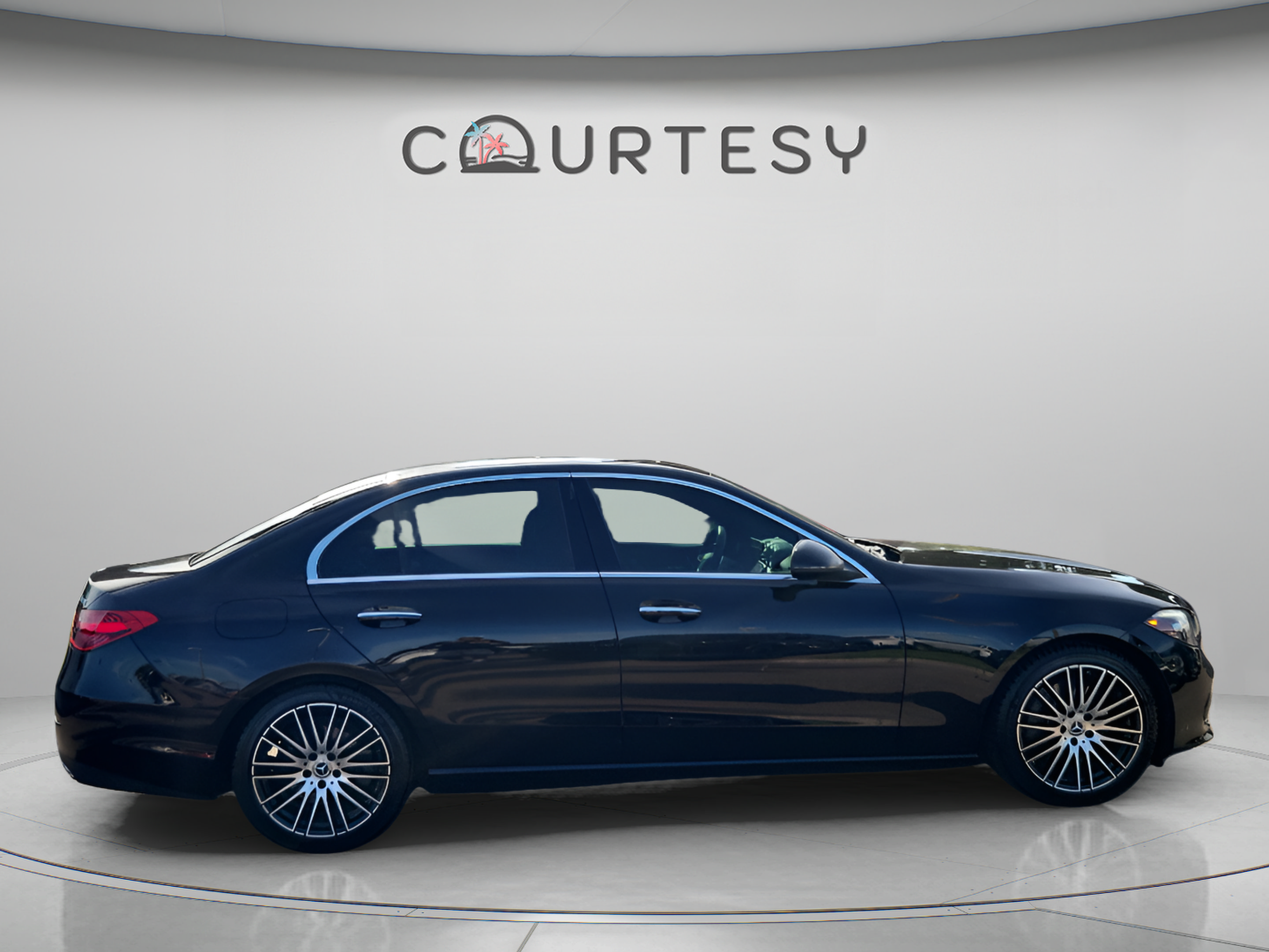 Used 2024 Mercedes-Benz C 300 4MATIC Sedan image 6