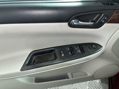 Used 2008 Chevrolet Impala LT w/ Luxury Edition Package image 13