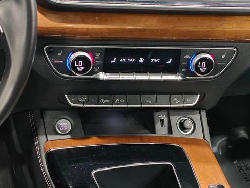 Used 2021 Audi Q5 2.0T Premium Plus AWD/4WD image 8