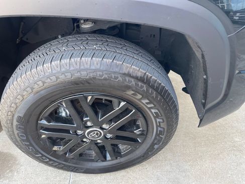 Used 2024 Toyota Tundra SR5 w/ SR5 Convenience Package AWD/4WD image 6
