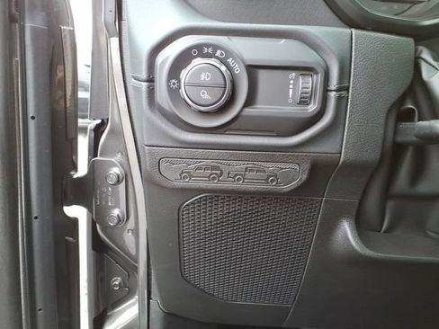 New 2026 Jeep Gladiator Sport S image 16