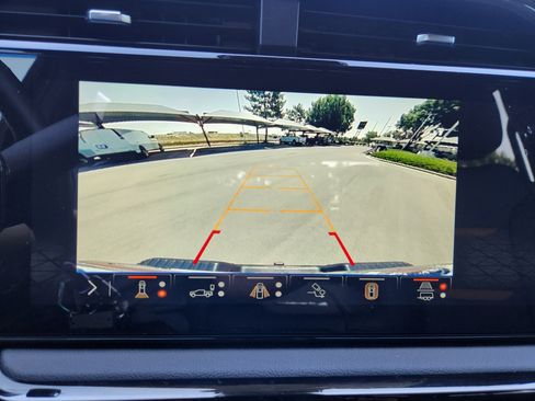 Used 2025 GMC Sierra 2500 AT4 w/ AT4 Premium Plus Package image 31