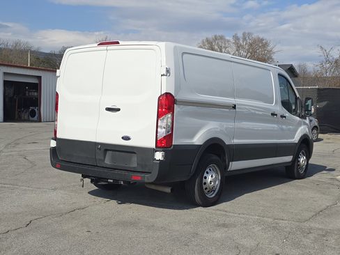 Used 2022 Ford Transit 150 T-150 130 Low Rf 8670 GVWR AWD image 5