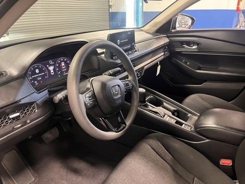 Used 2024 Honda Accord EX image 23