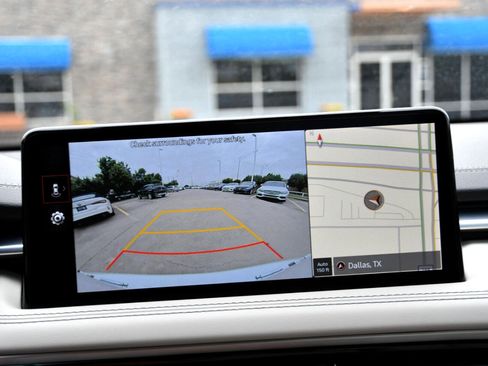 Used 2024 Genesis G70 2.5T image 23