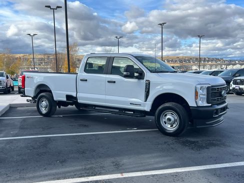 Certified 2024 Ford F250 XL image 5