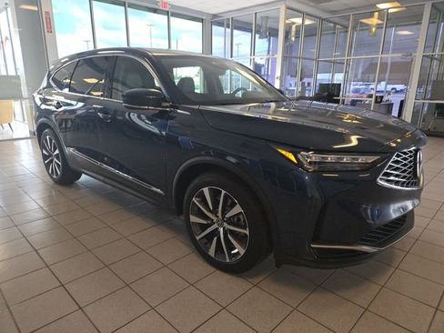 Used 2026 Acura MDX FWD w/ Technology Package image 2