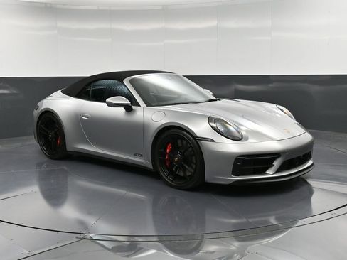 Certified 2024 Porsche 911 Carrera GTS RWD image 10