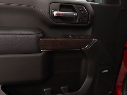 Used 2022 GMC Sierra 2500 Denali AWD/4WD image 24