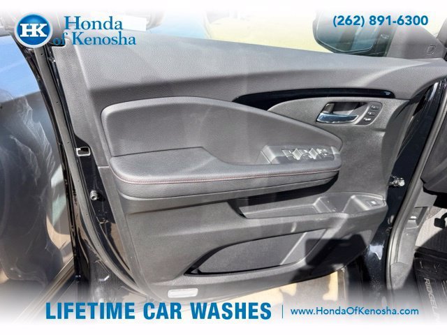 Used 2026 Honda Ridgeline Black Edition image 7